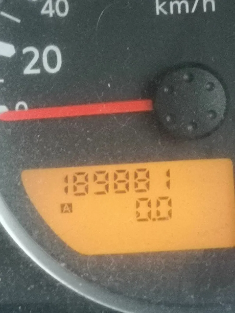 07 Nissan Pathfinder For Parts or Repair - Image 3