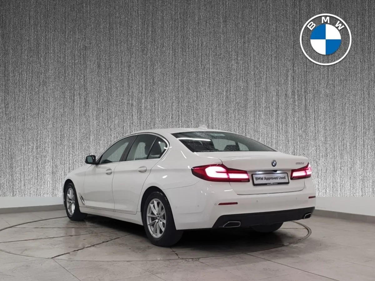 BMW 5 Series 520D SE 4DR Saloon Auto - Image 3