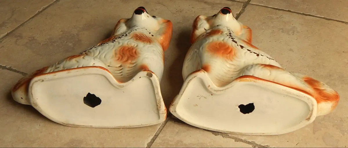Pair of Ceramic Flat Back Figurines - Image 4