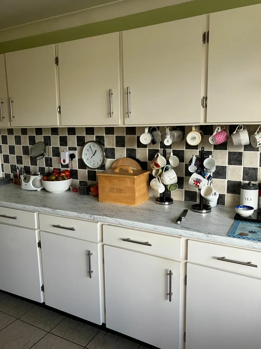 Kitchen - Image 2