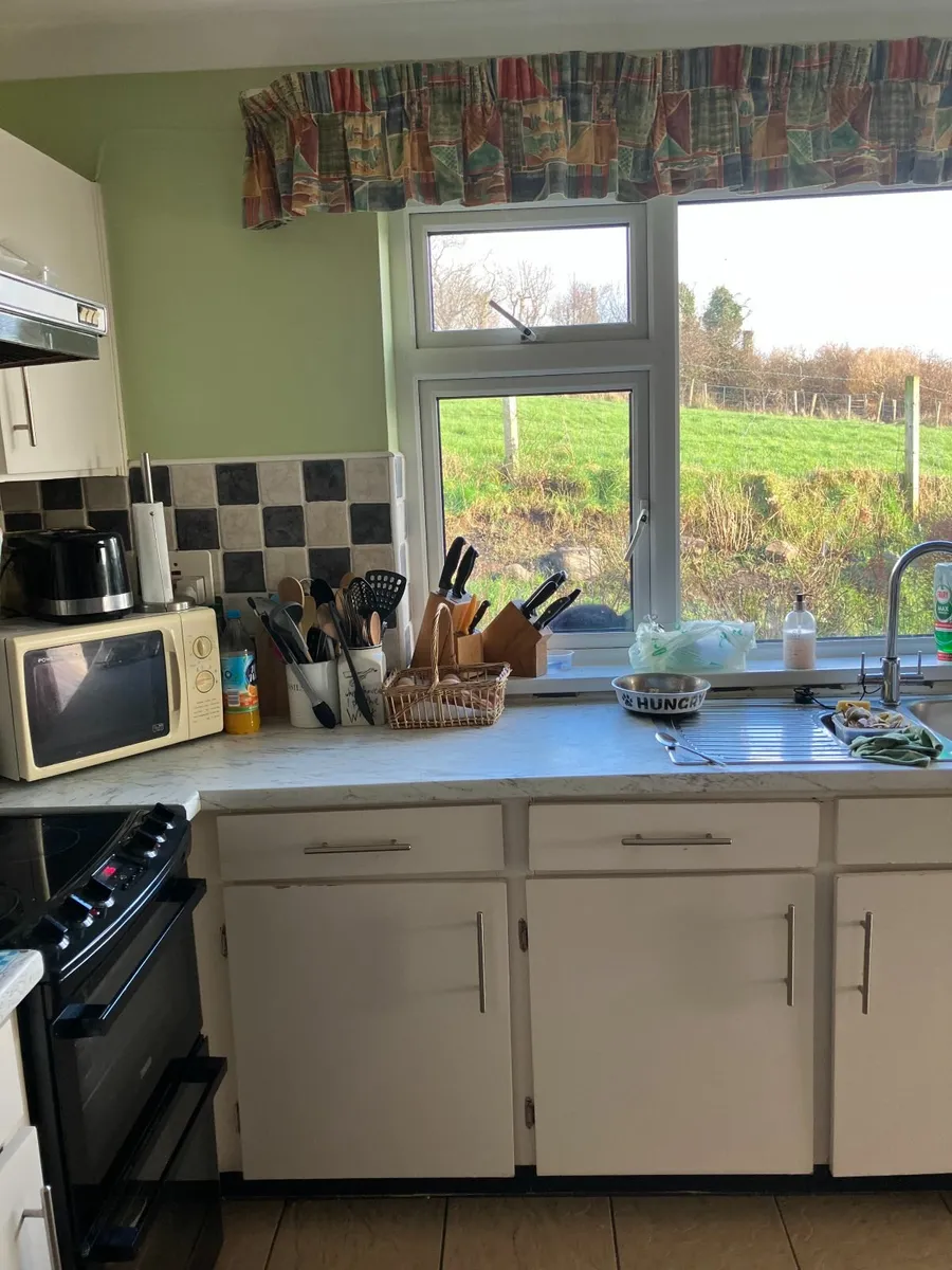 Kitchen - Image 4