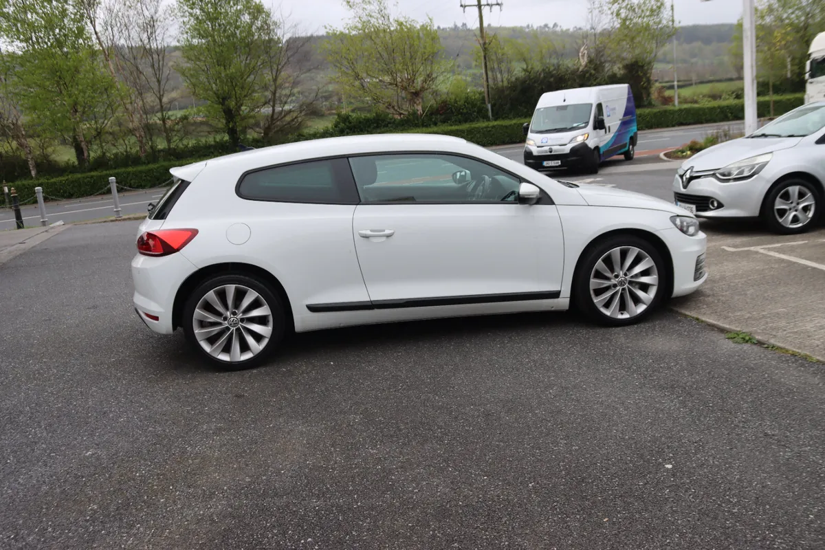 2015 Volkswagen Scirocco GT Bluemotion   AUTOMATIC - Image 2