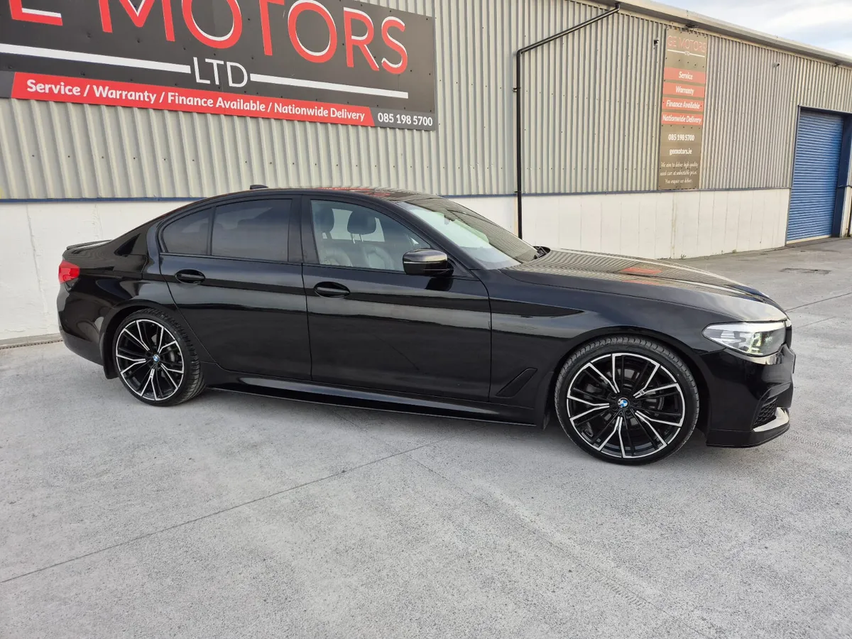 BMW 5-Series 2019 - Image 3