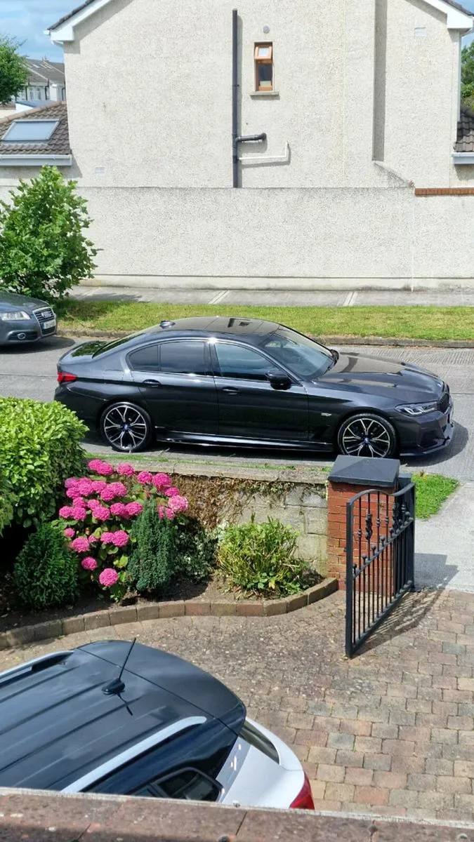 Bmw 530e M sport - Image 1