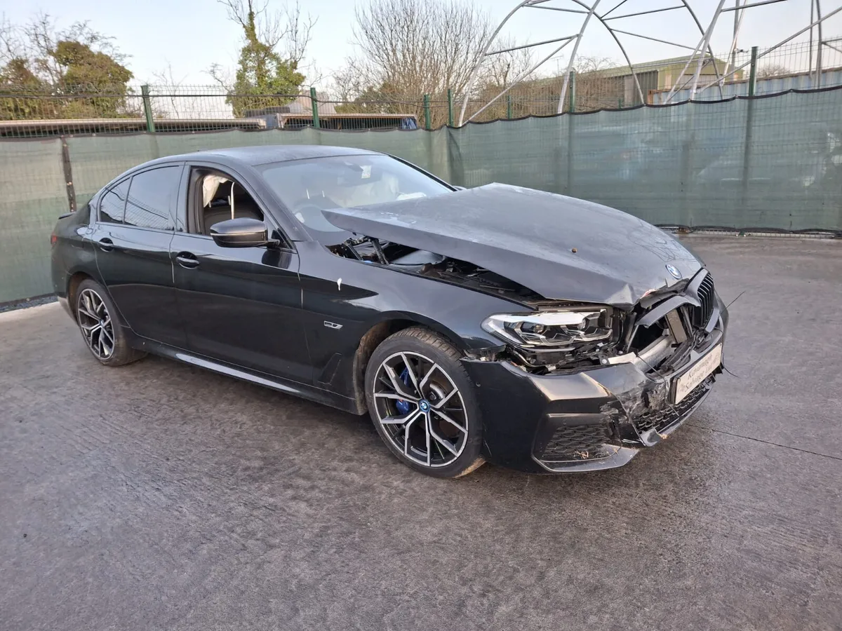 221 BMW 530E M Sport - Image 3