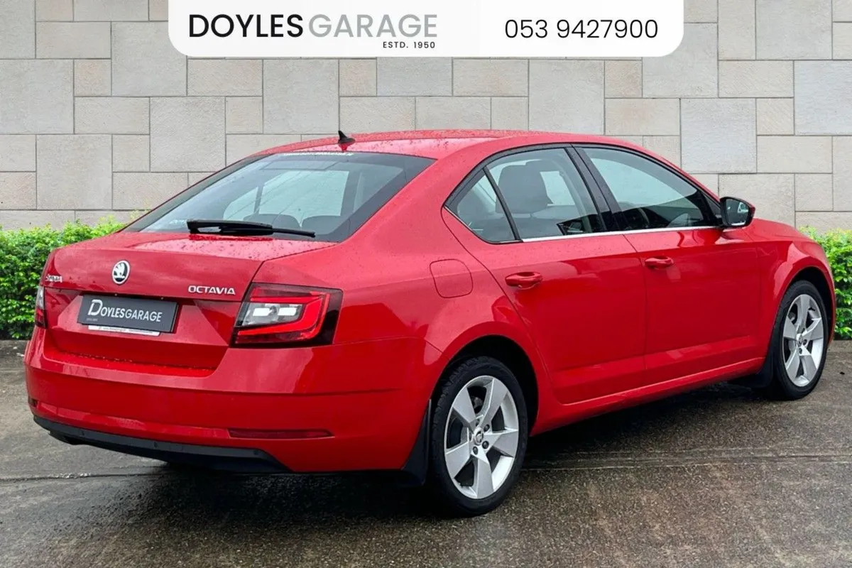 Skoda Octavia Style 1.0 TSi Petrol 115bhp - Image 4