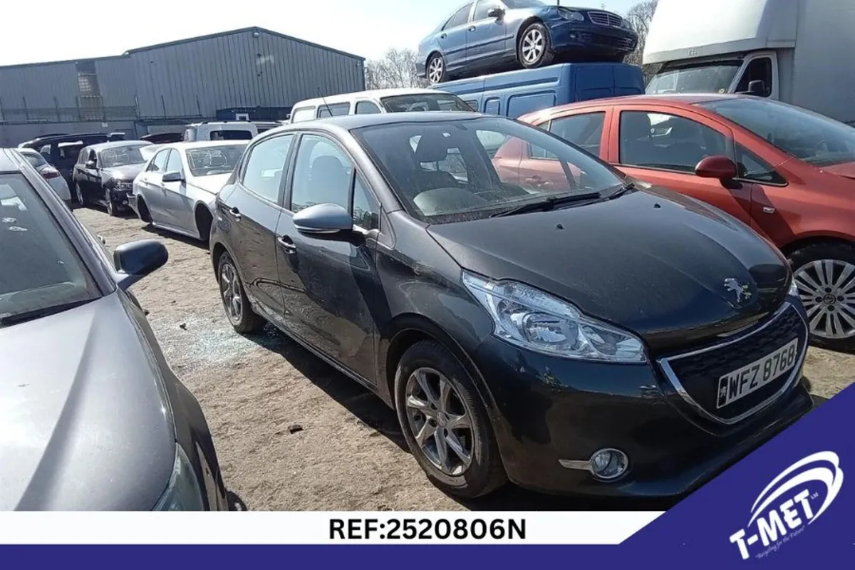 2015 PEUGEOT 208 BREAKING FOR PARTS - Image 3