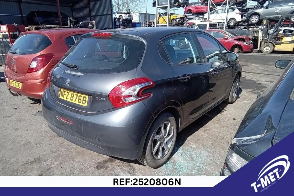 2015 PEUGEOT 208 BREAKING FOR PARTS - Image 4