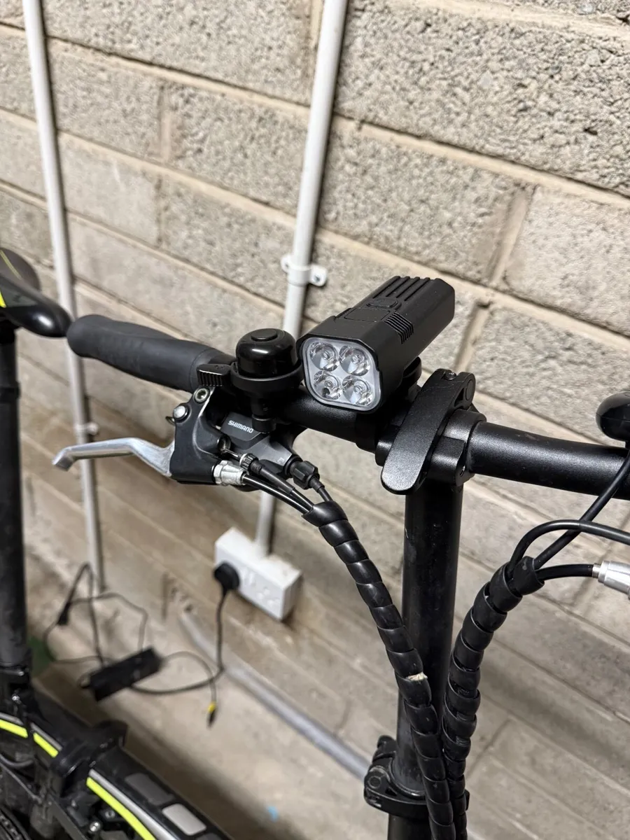 Carrera Crosscity Electric Bike - Image 3