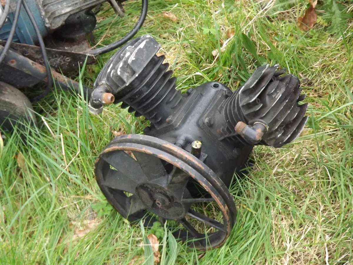 V Type Compressor Motor