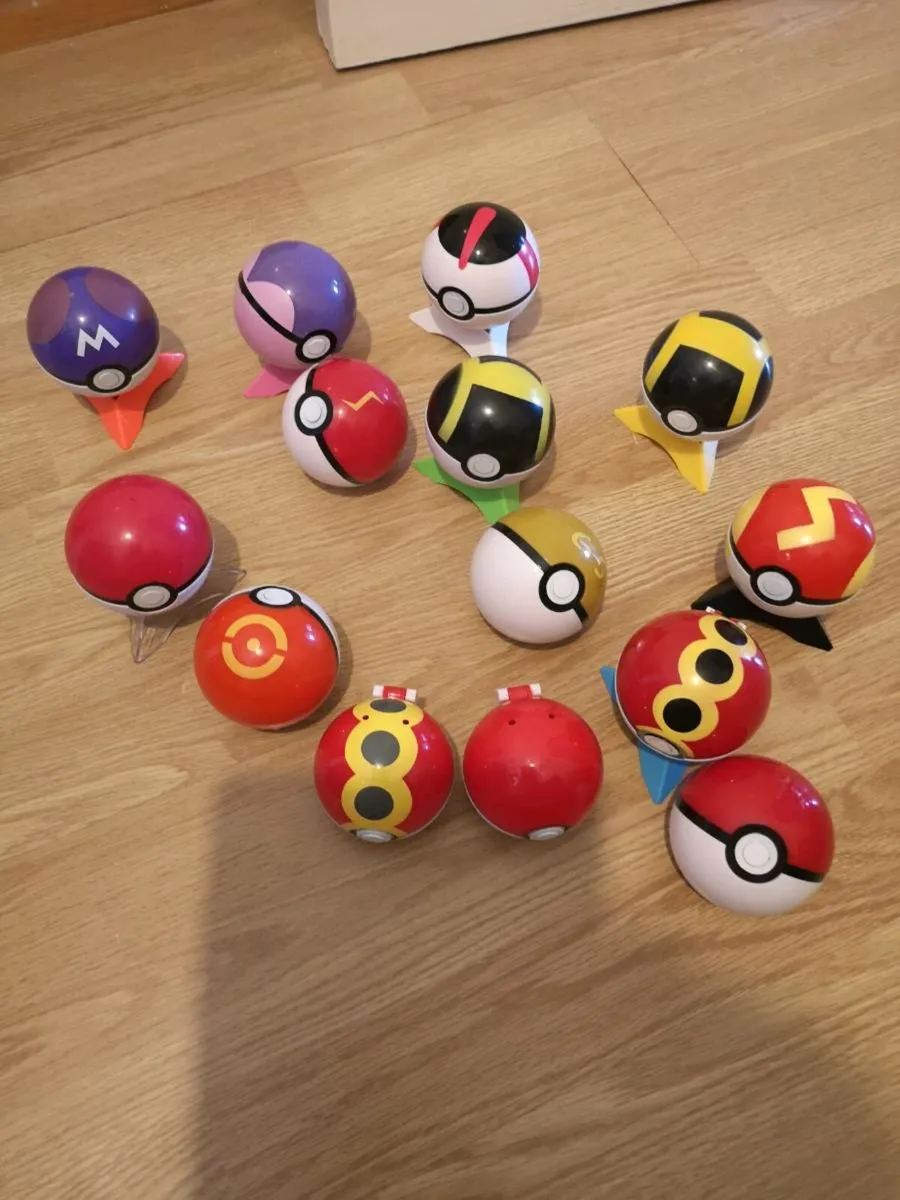 Pokemon bundle - Image 4