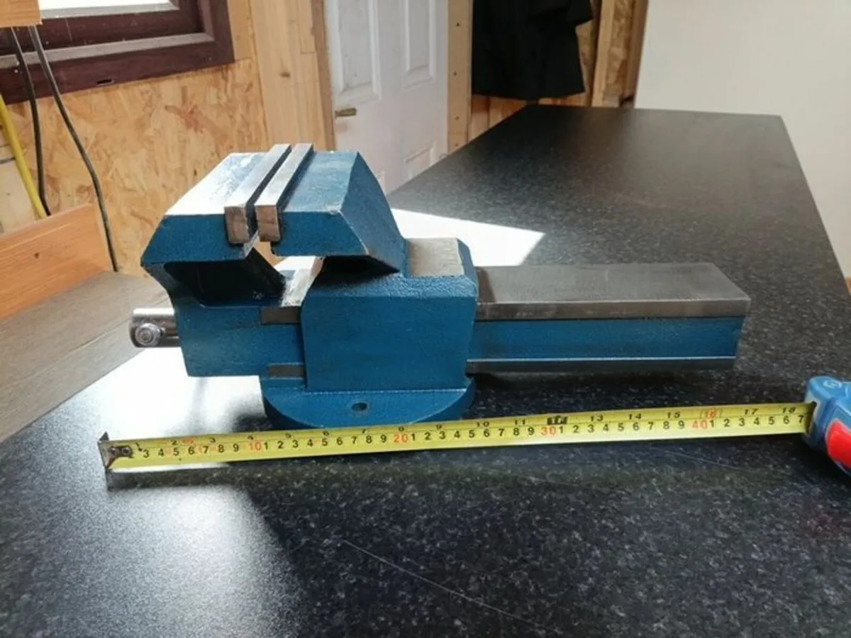 150mm (6" inch) Heavy Duty Bench Vice - Image 2