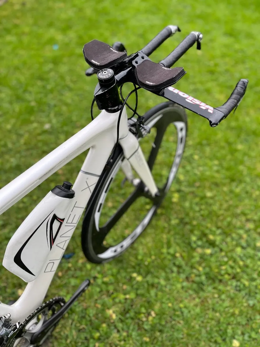 TT bike Planet X Stealth HED time trial disc wheel - Image 2