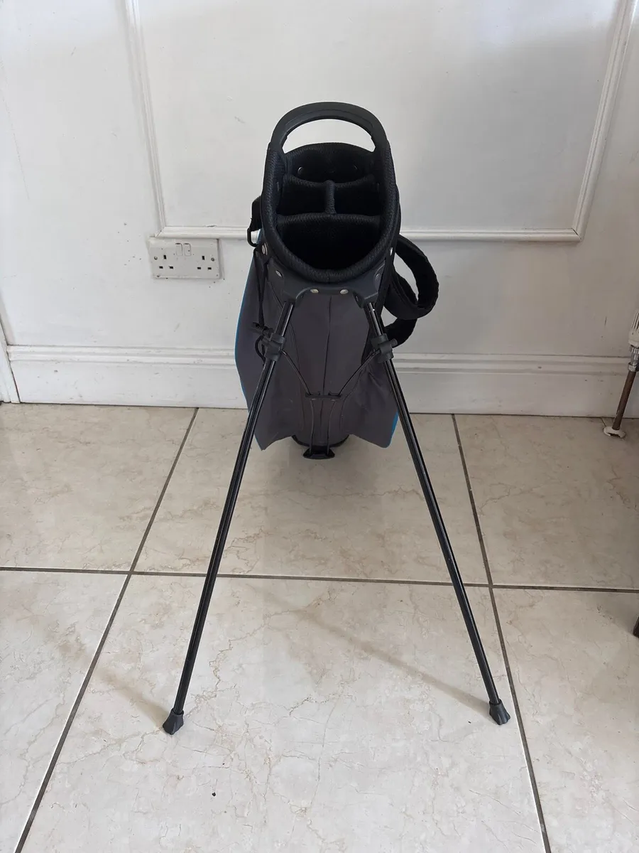 Lightly used golf clubs for age 9-12 right handed - Image 4
