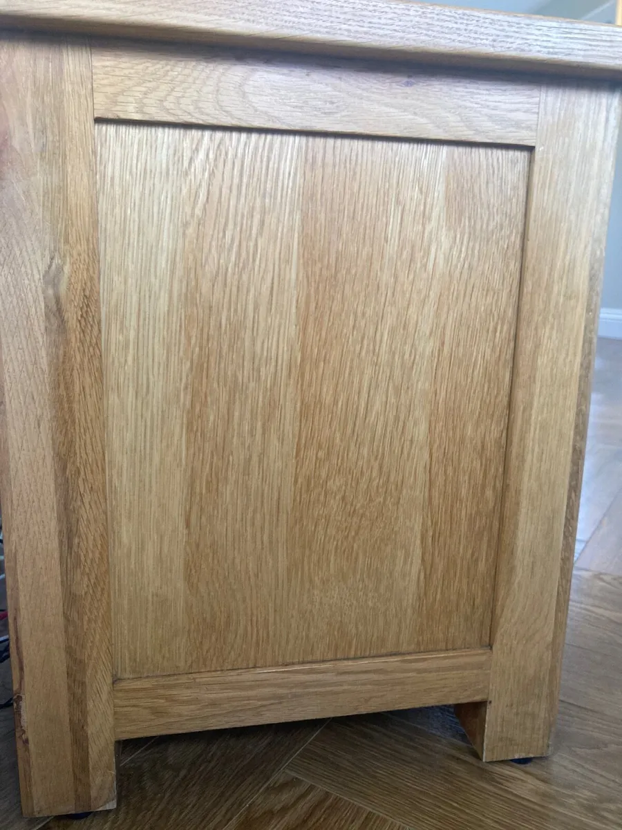 TV Unit - Image 3