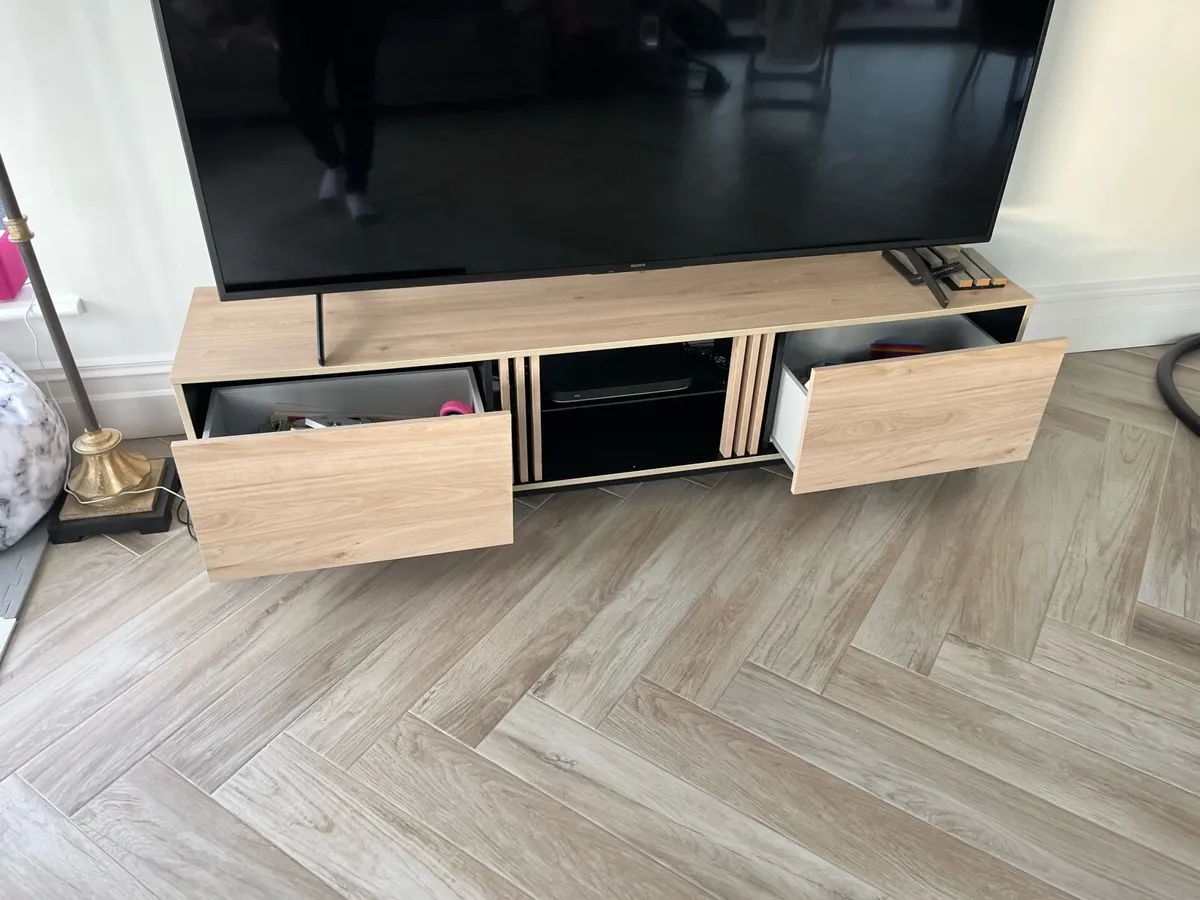 Tv stand - Image 1