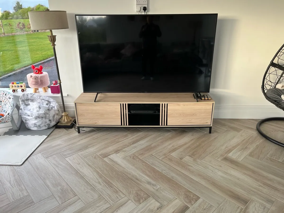 Tv stand - Image 4