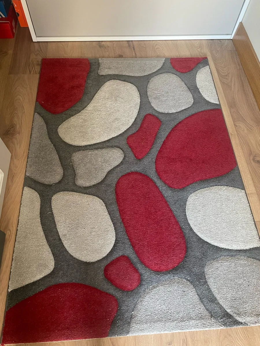 Rug - Image 1