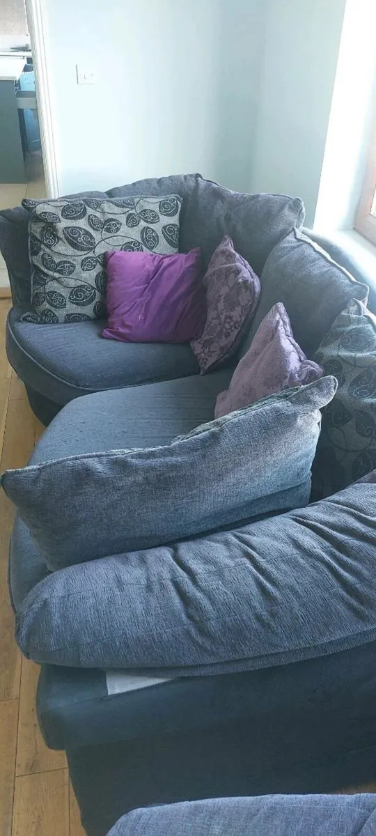 Sofa and arm chair - Image 2