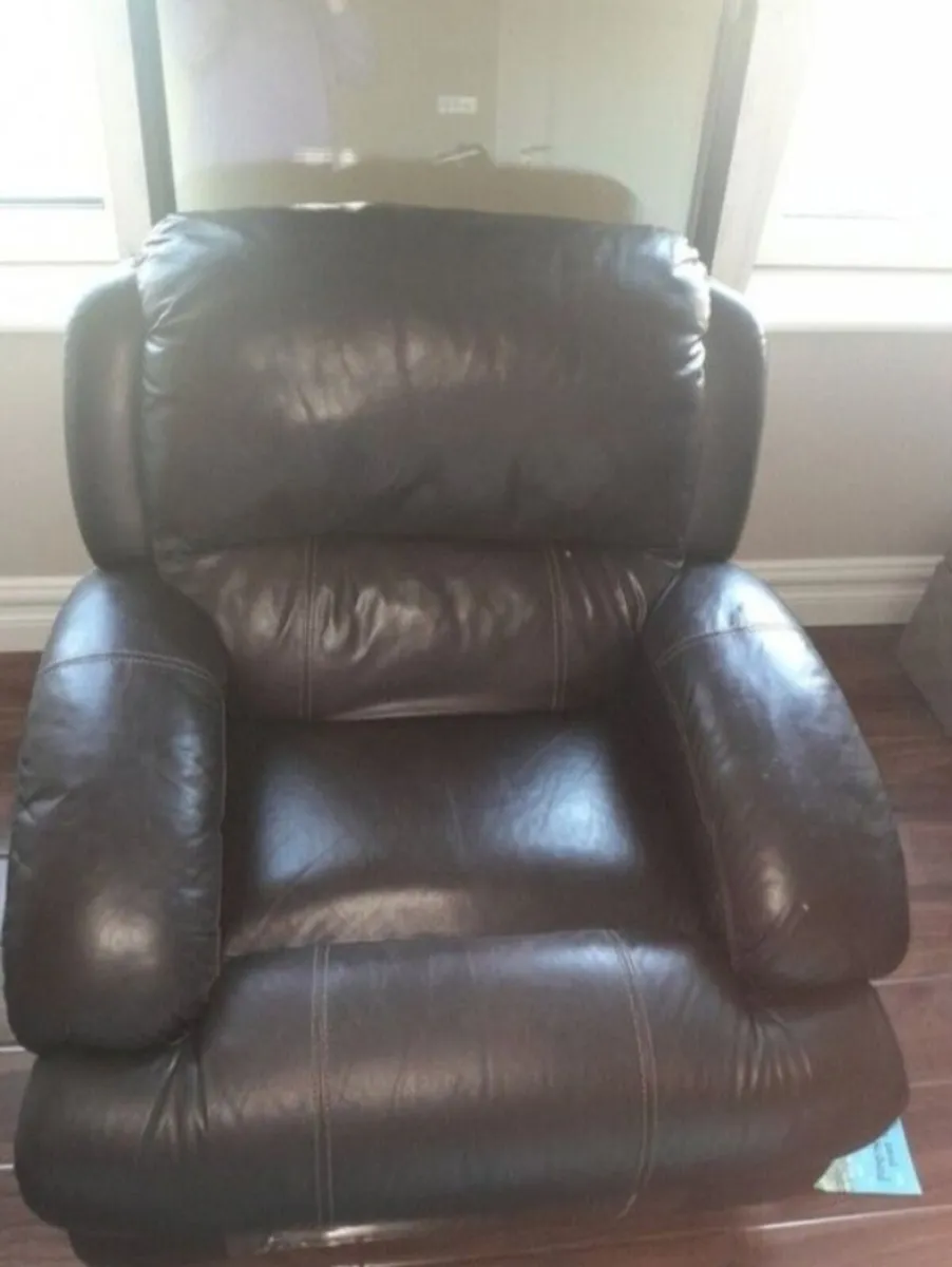 3 piece brown leather recliner couches - Image 4