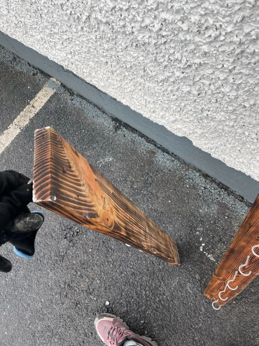 2 wooden hocks set for sale €20 - Image 3