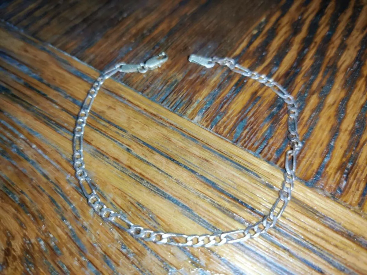 ROSE GOLD FIGARO, 9CT Solid Gold 7"UNISEX Bracelet - Image 1
