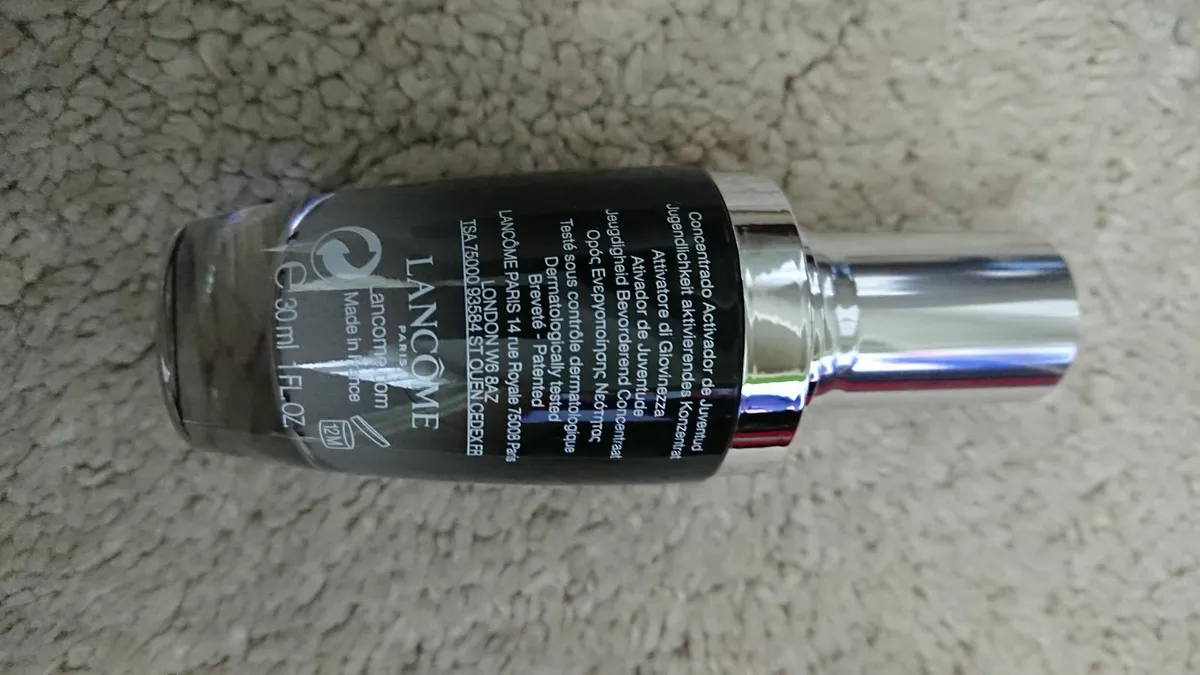 Lancome Genifique youth activating concentrate - Image 2