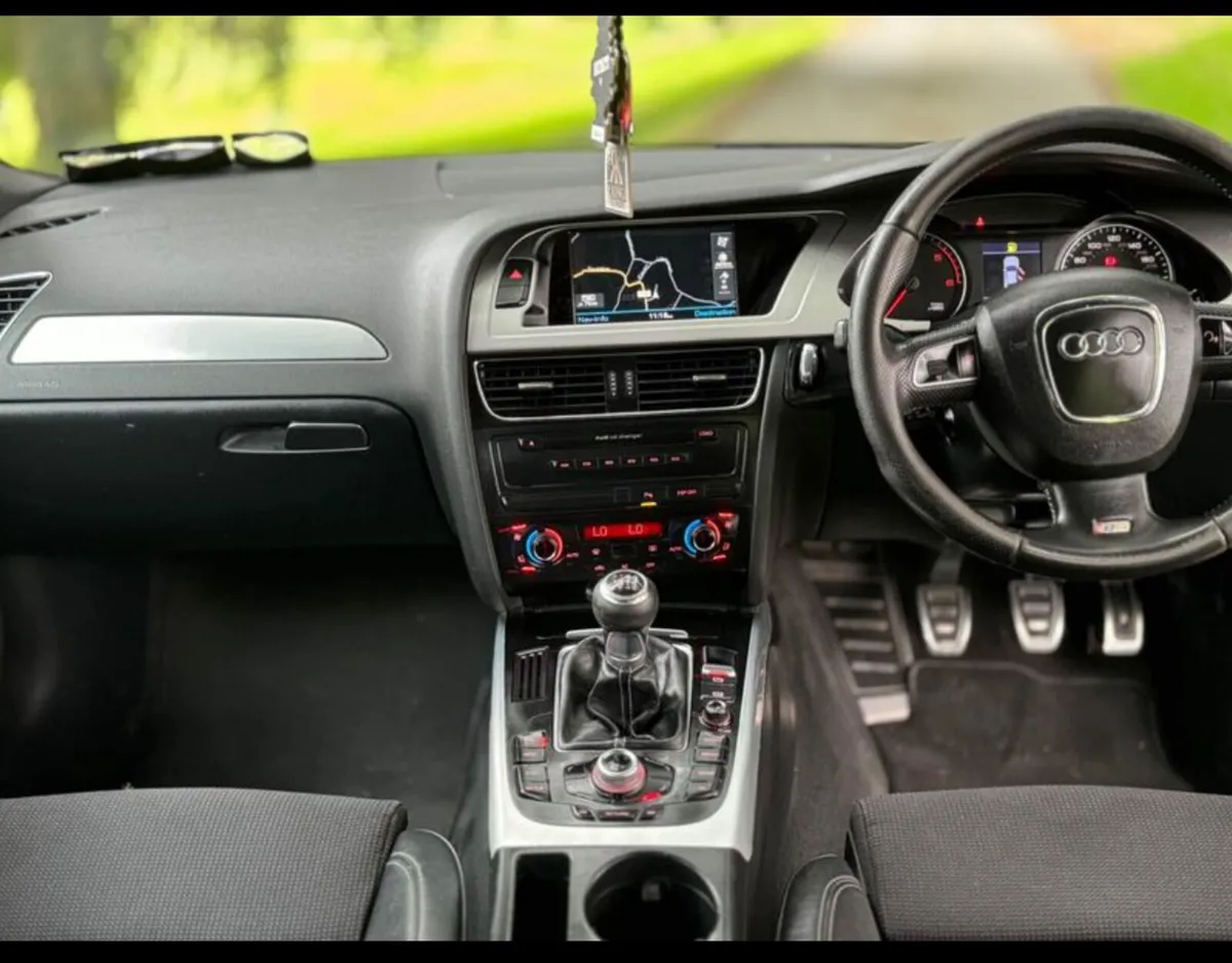 Audi a4 sline - Image 4