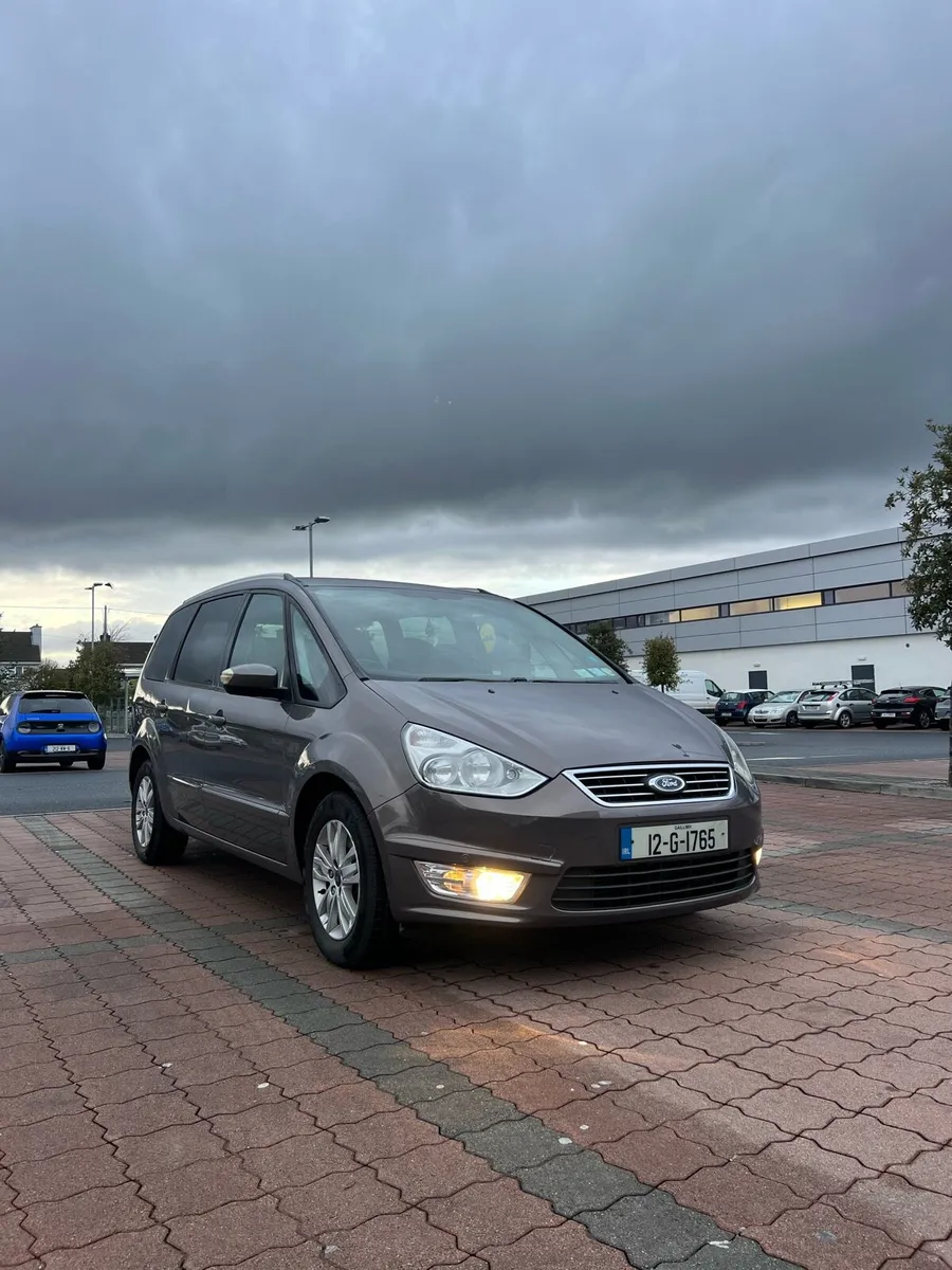 Ford Galaxy - Image 3