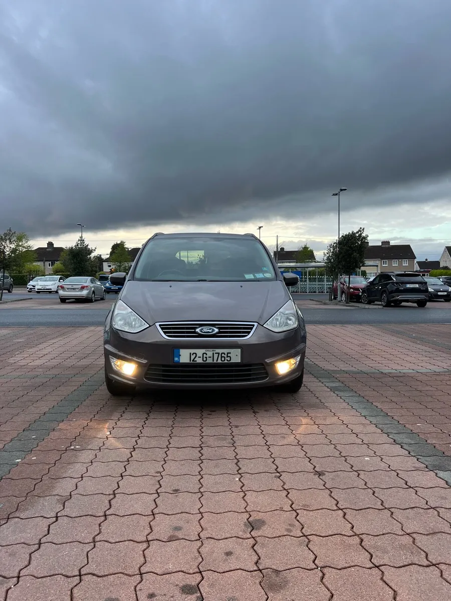 Ford Galaxy - Image 4