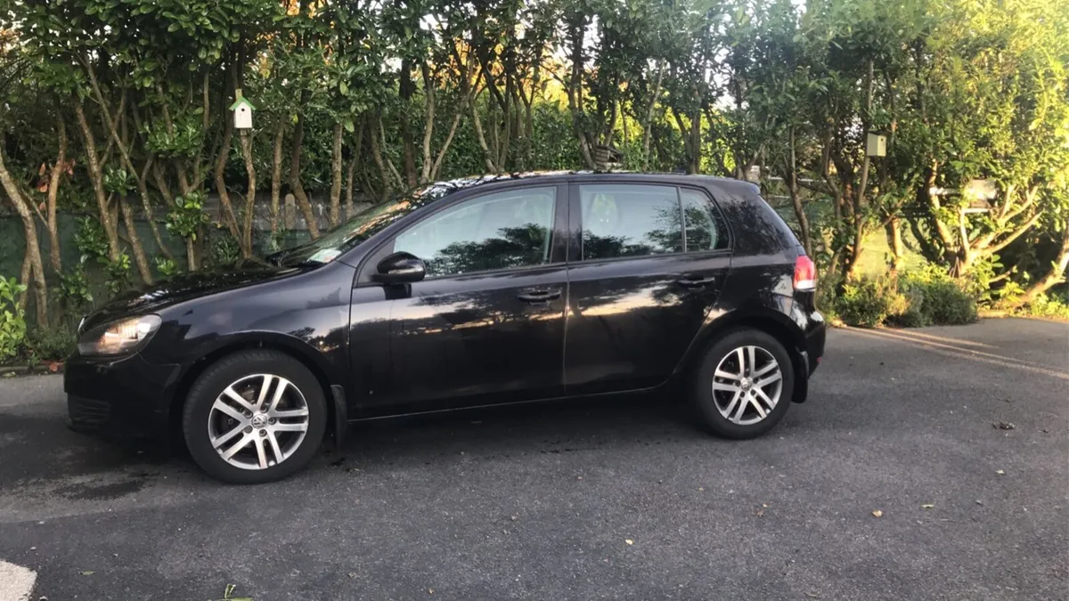 Volkswagen Golf - Image 2