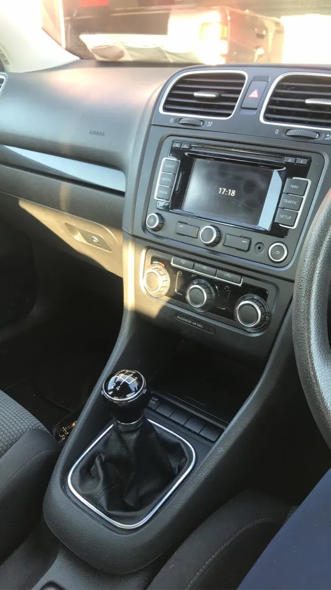 Volkswagen Golf - Image 3