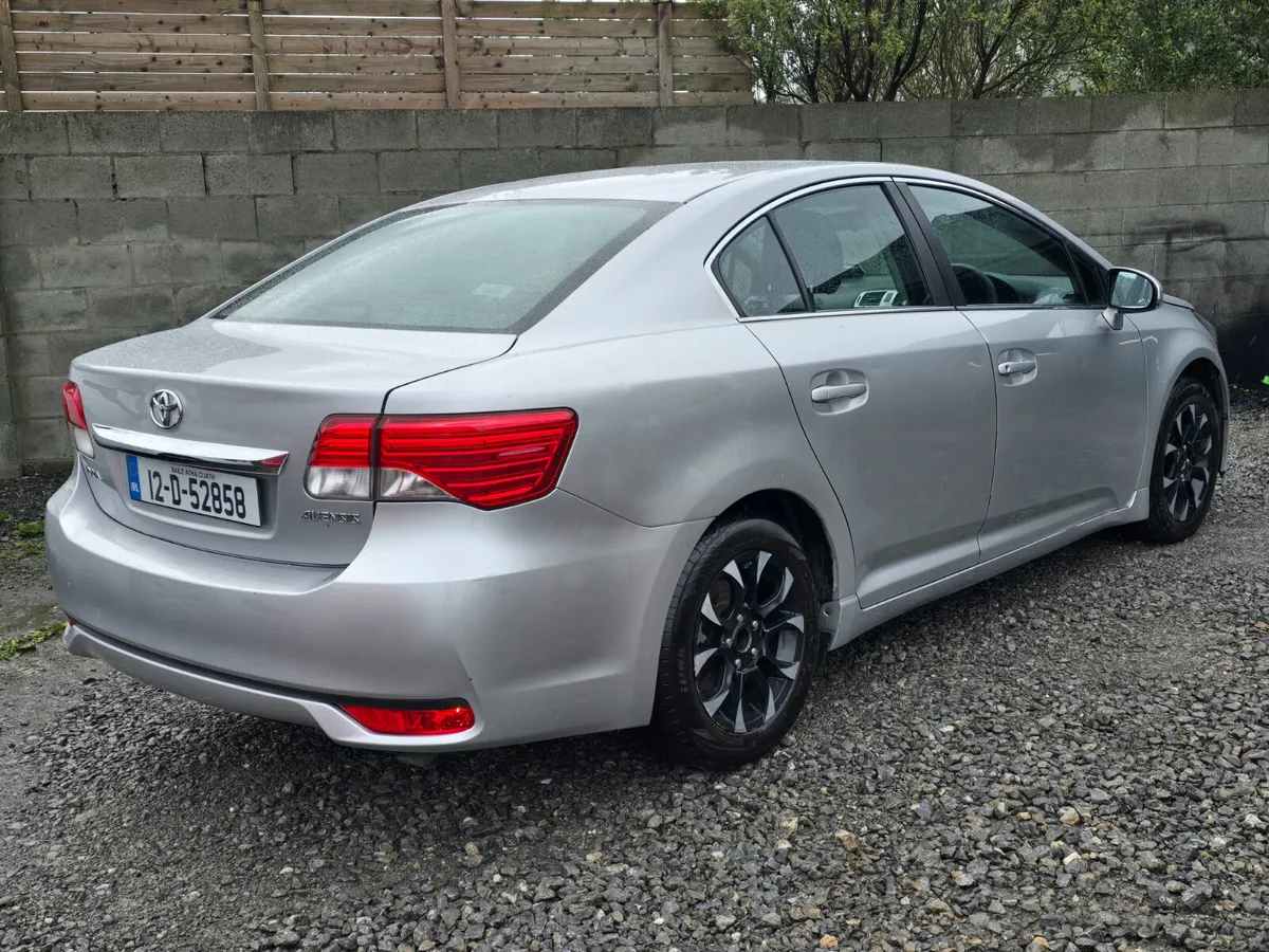 Toyota Avensis 2012 diesel nct&tax €1600 no offers - Image 3