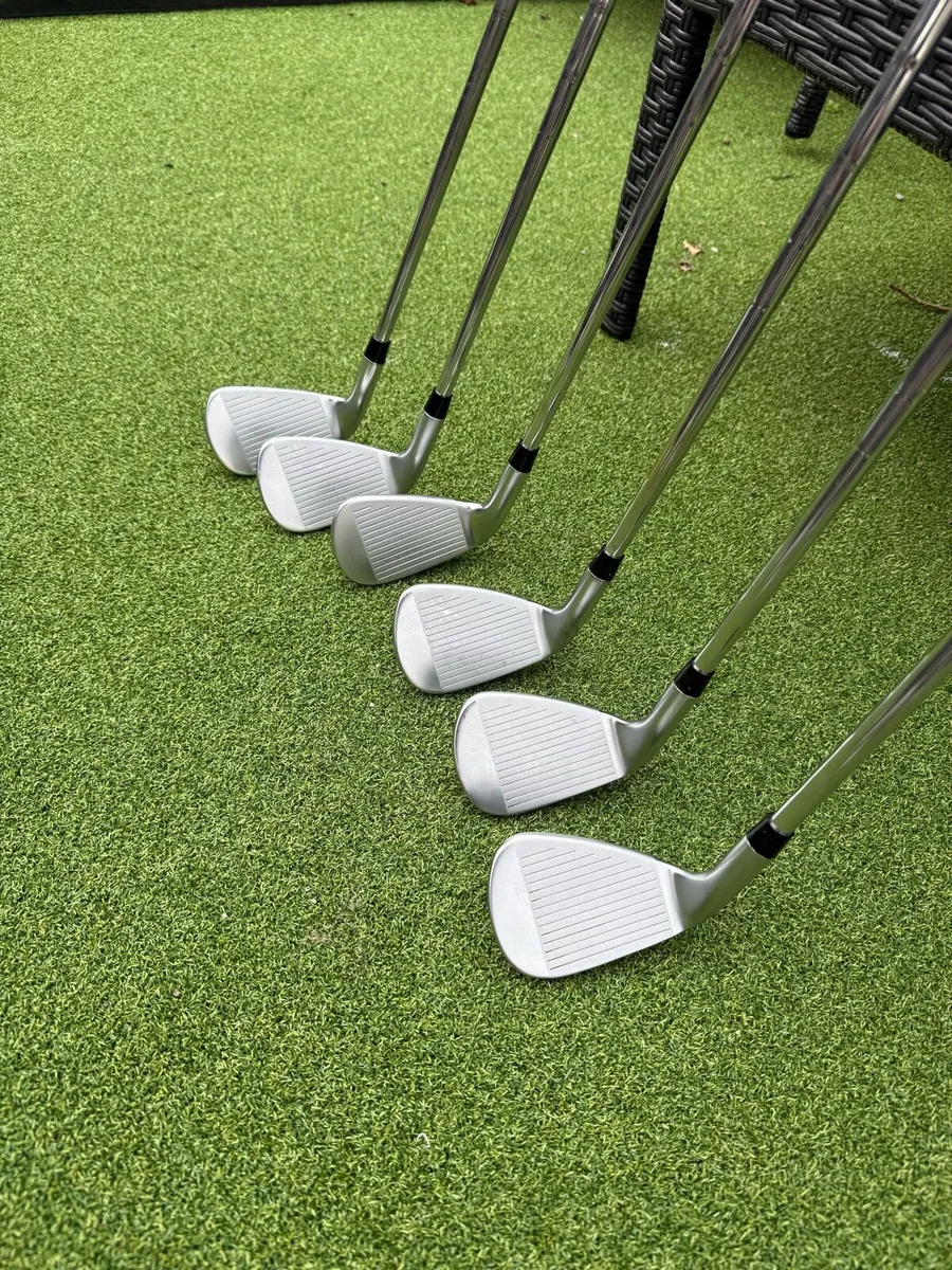 Callaway Apex i300 irons - Image 2