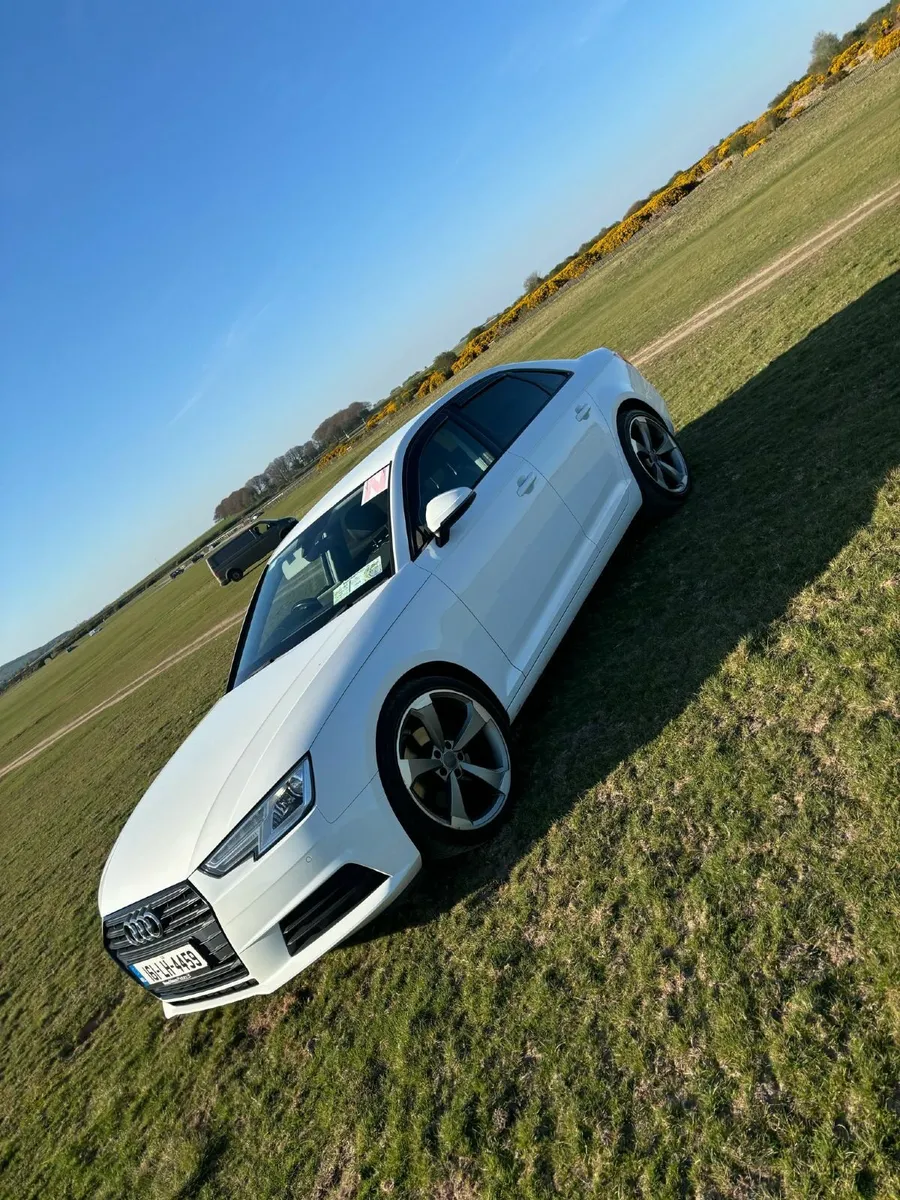 Audi A4 2016 - Image 1