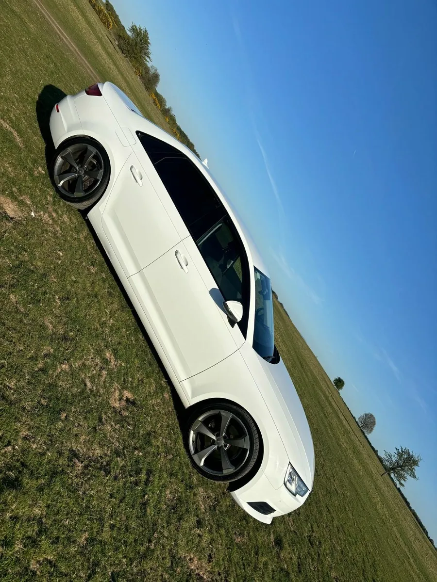 Audi A4 2016 - Image 3