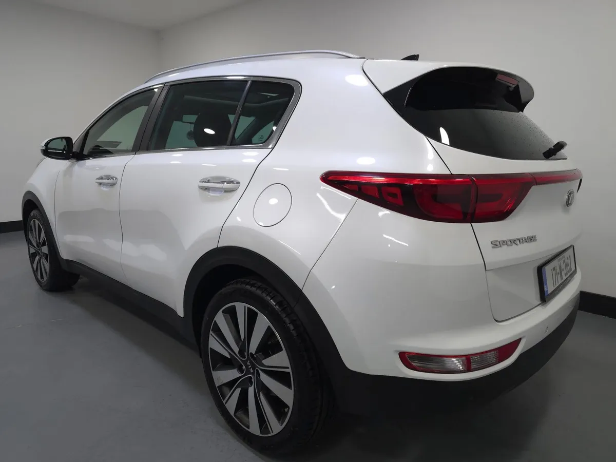 Kia Sportage ISG3 1.7 CDTI One Owner! - Image 2