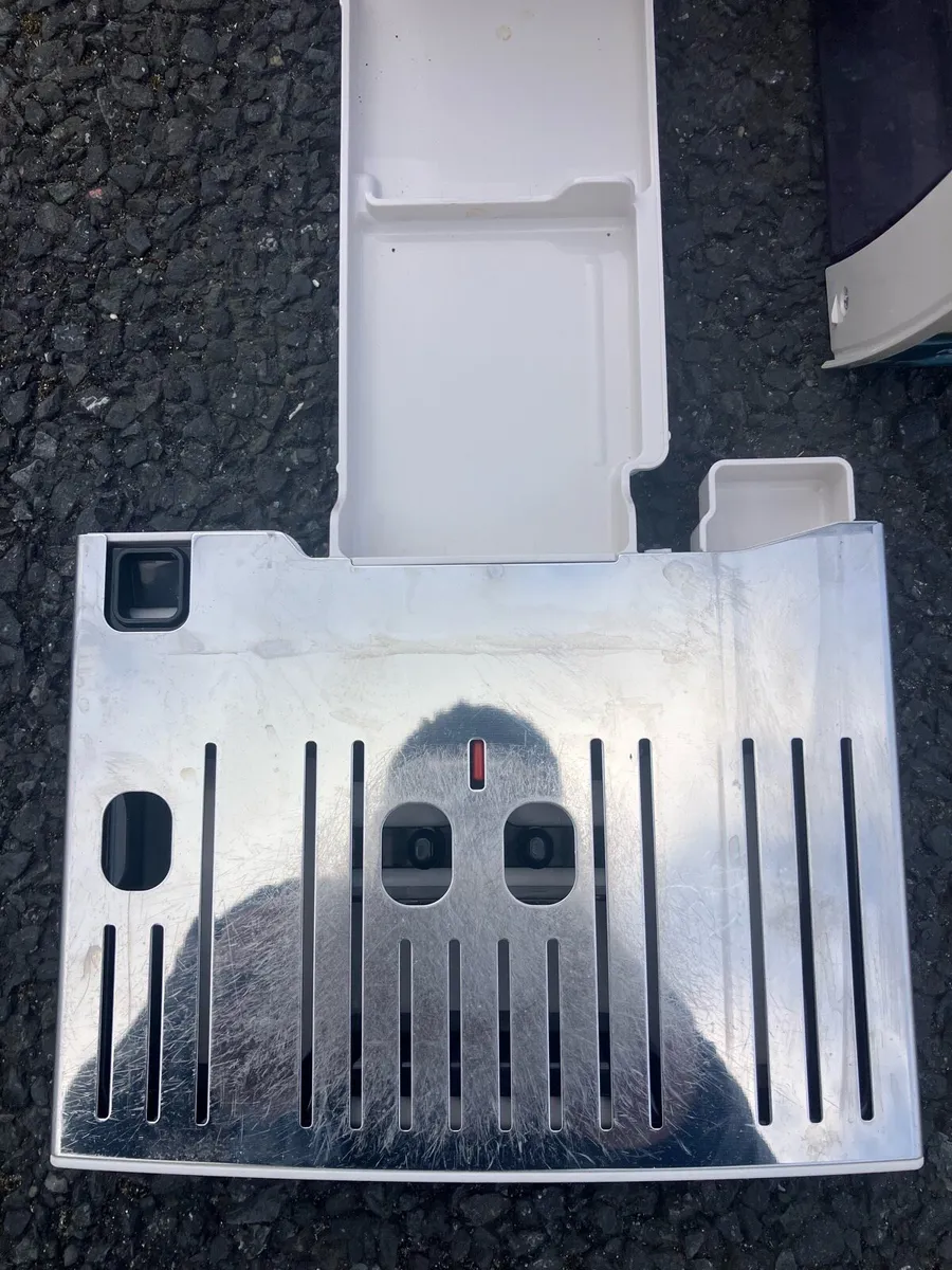 Delonghi coffee machine - Image 4