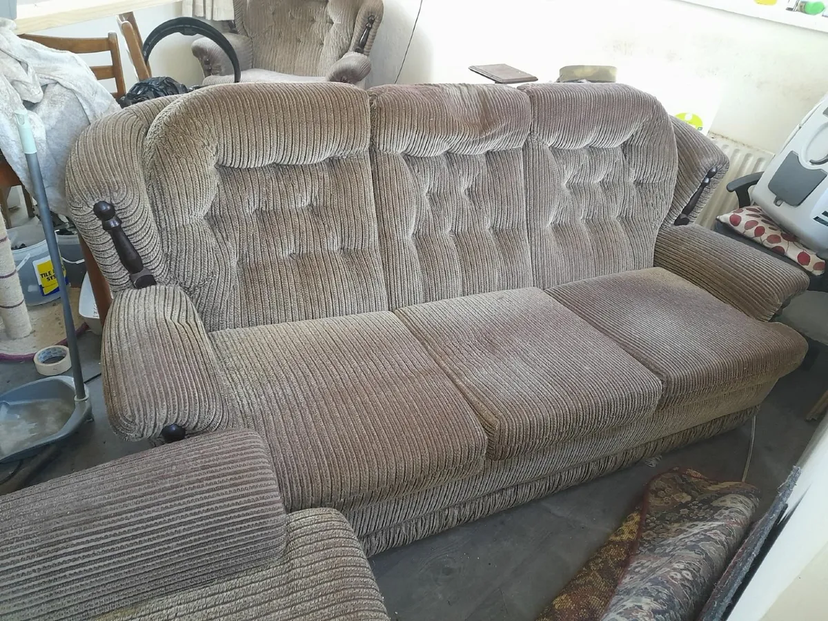 3 piece suite - Image 1