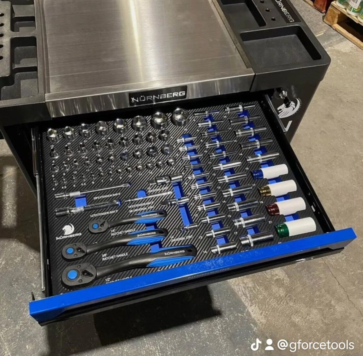 Brand new 7 drawer INDUSTRIAL XXL TOOL CHEST - Image 3
