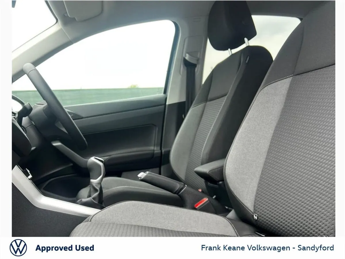 Volkswagen Polo  75 Edition  1.0tsi 95hp Manual - Image 4