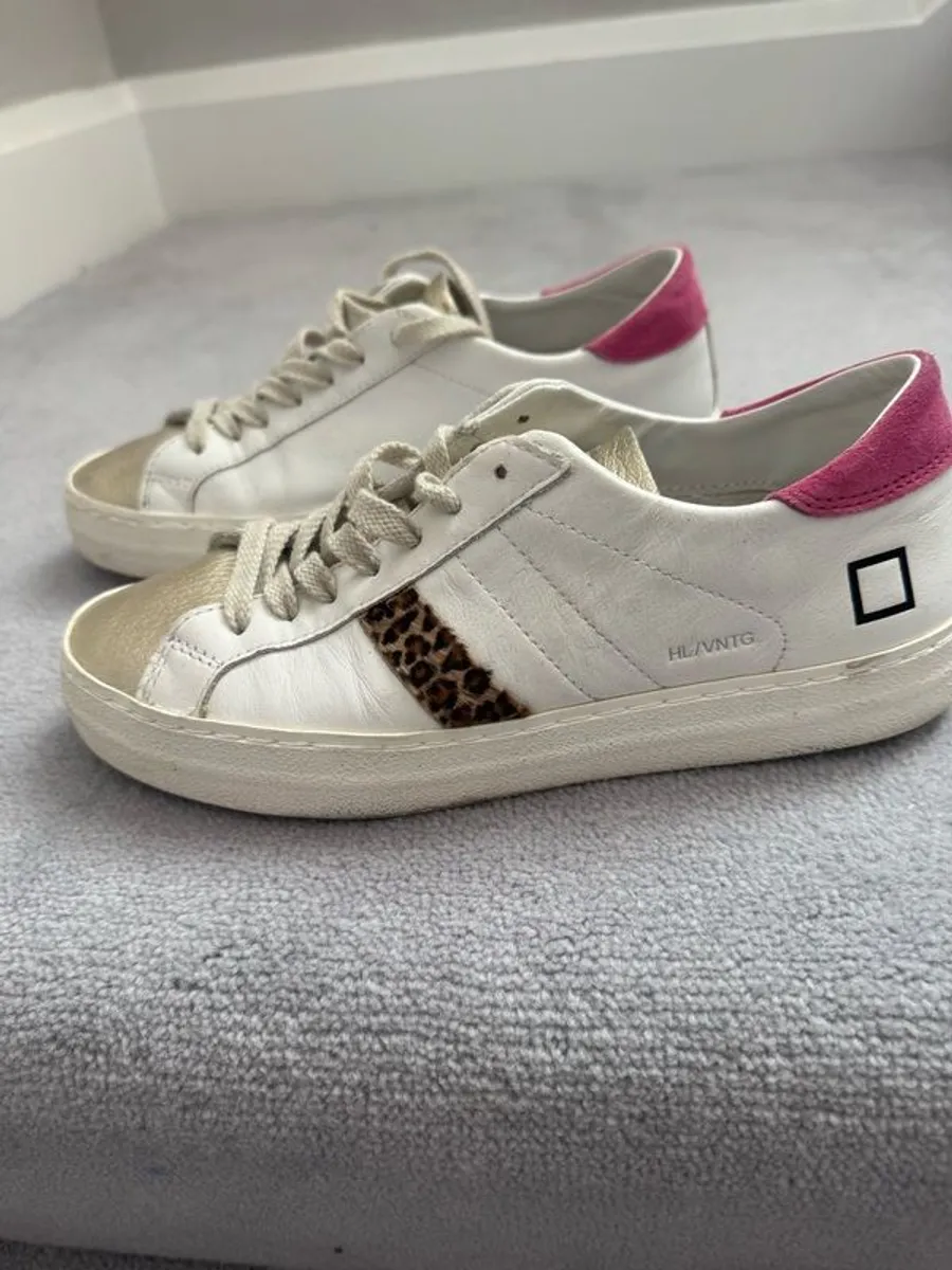 D.a.t.e. Women's trainers 38/5 - Image 1