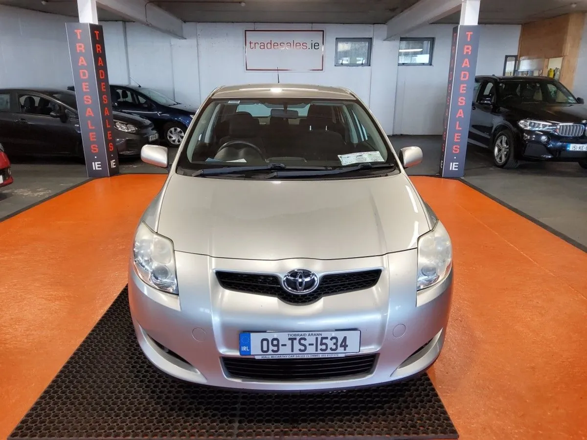 Toyota Auris 1.6 Dual Vvt-i M-M Luna - Image 1