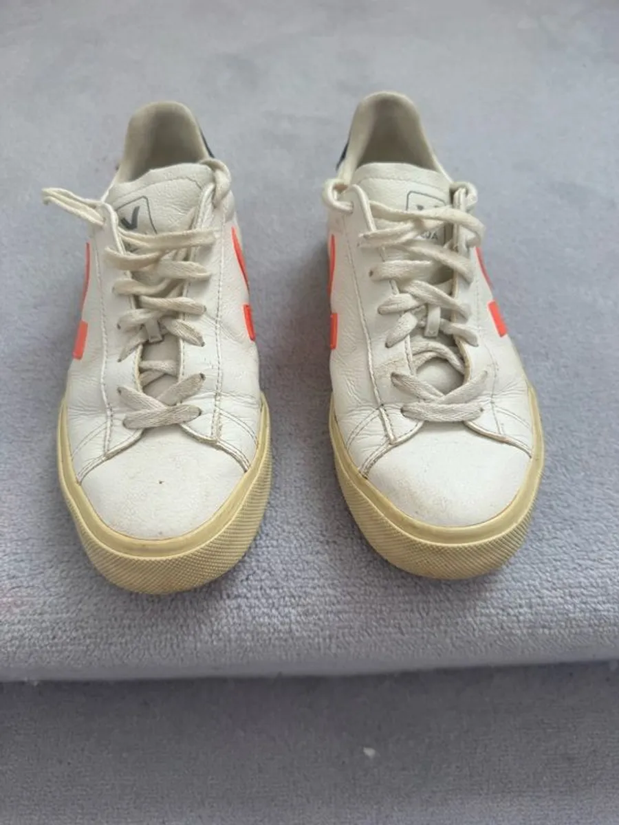 Veja Women's Trainers Uk 6 - Image 2