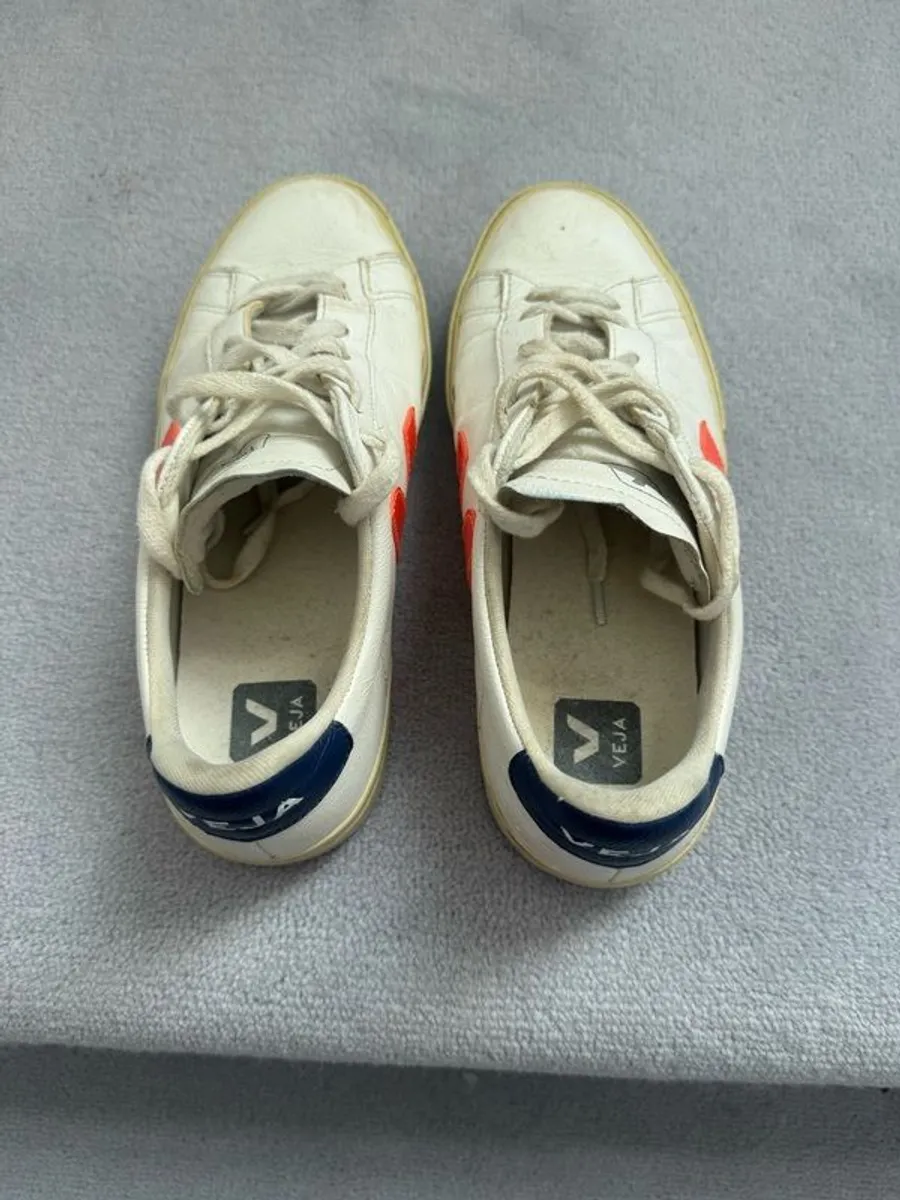 Veja Women's Trainers Uk 6 - Image 4