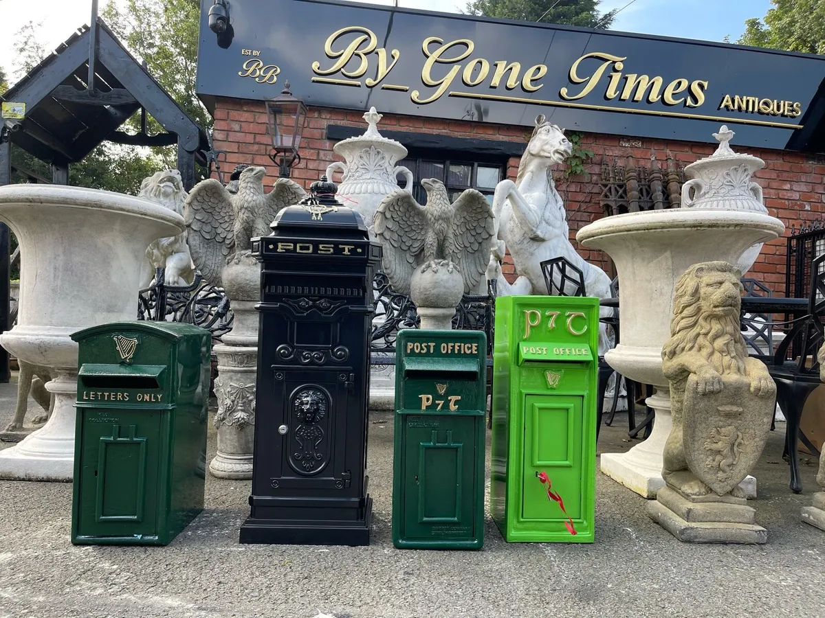 Irish post box building into wall - Image 2