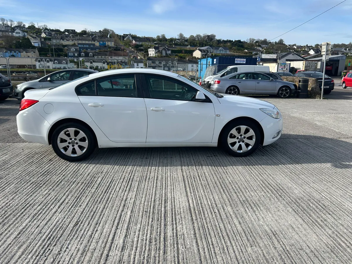 Opel Insignia 2013 - Image 1