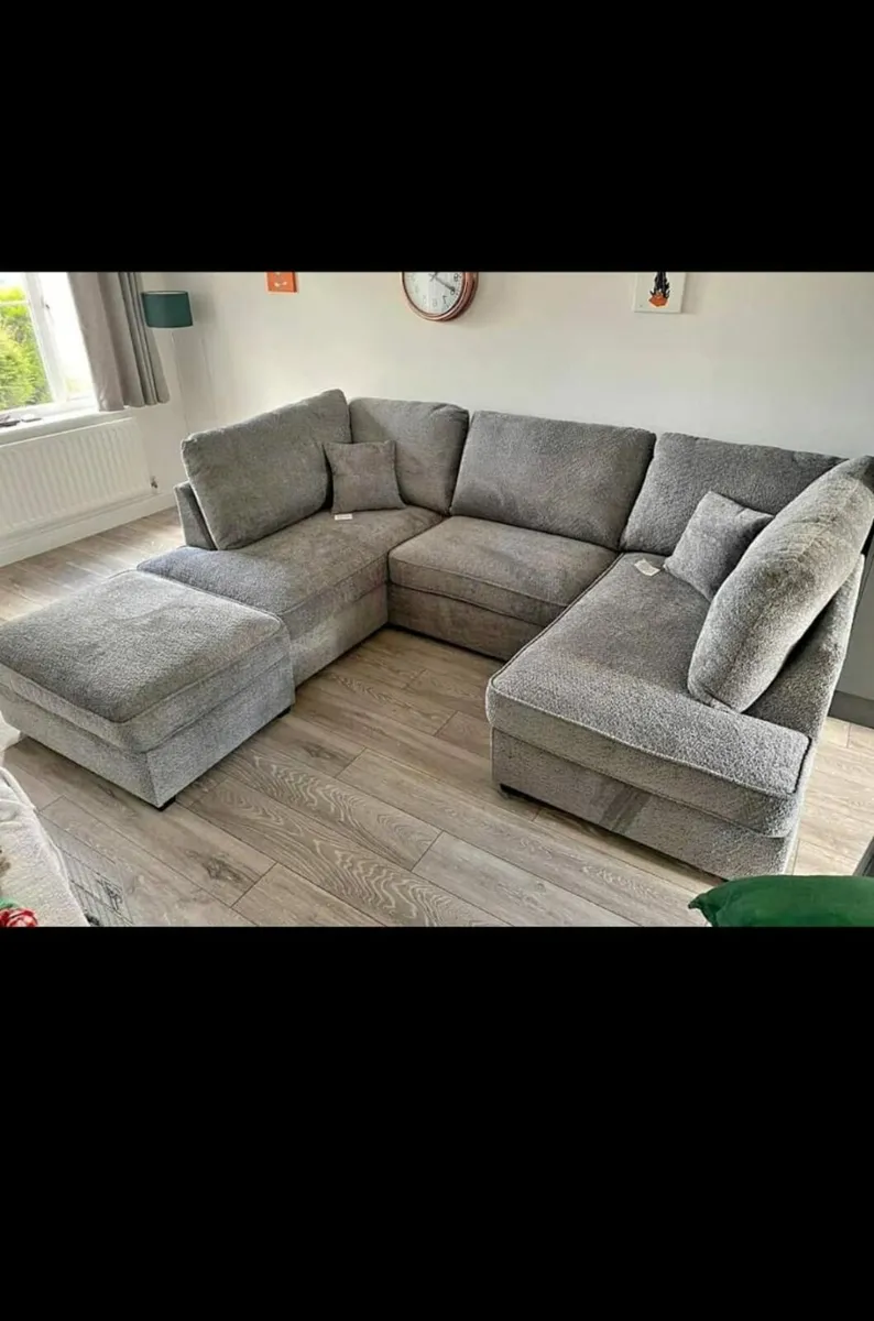 Mini U Shape For Sale - Image 2