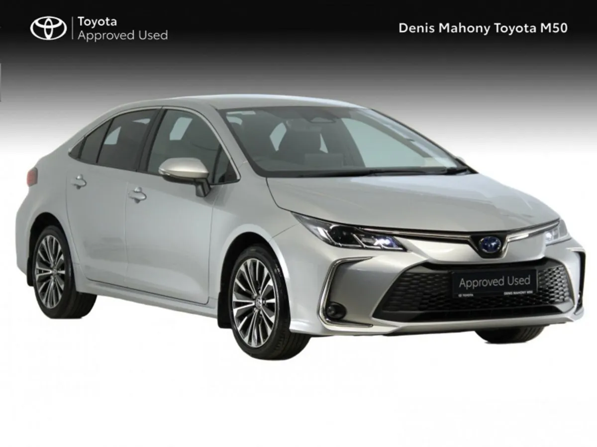 Toyota Corolla Luna 4DR Sport Saloon - Image 1
