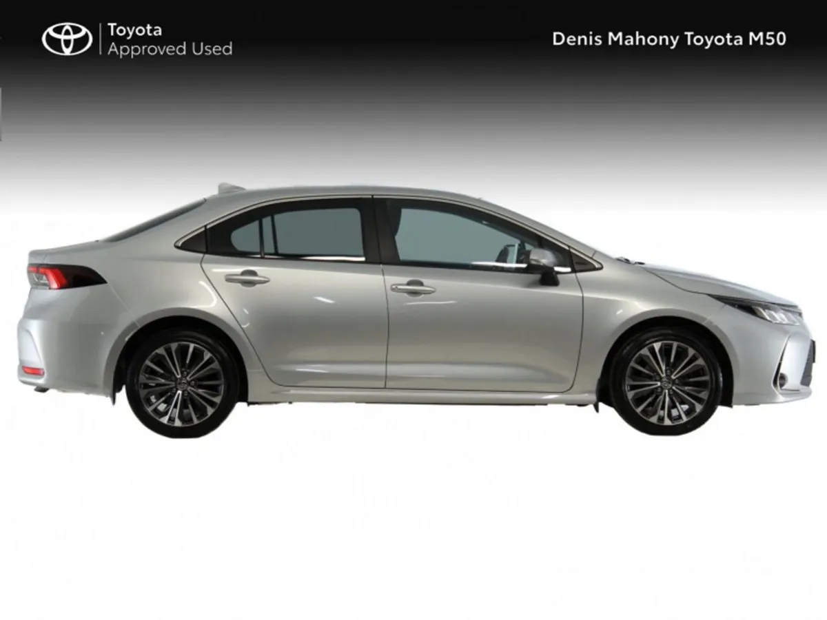 Toyota Corolla Luna 4DR Sport Saloon - Image 3